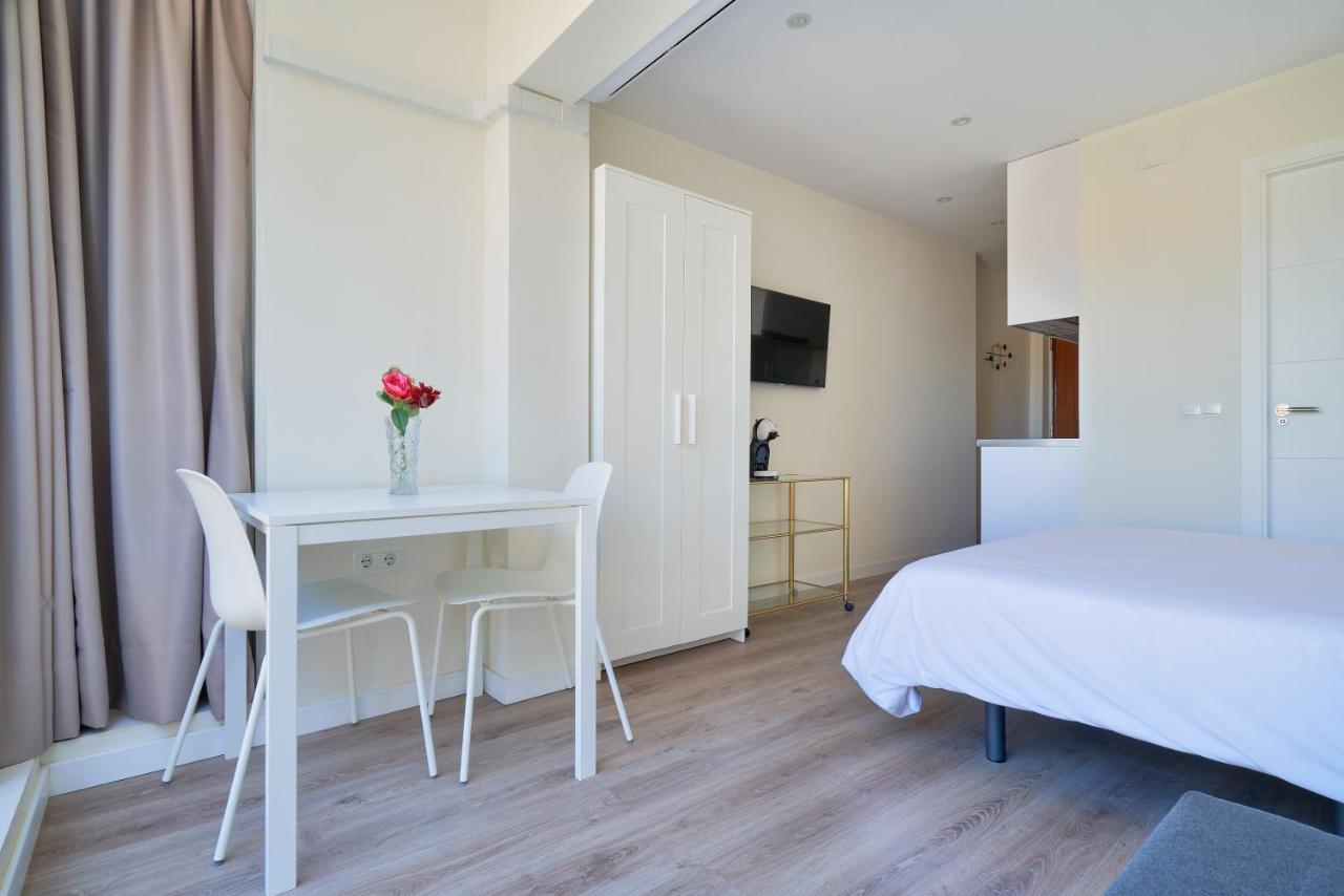 Malaguetabeach Apartment Malaga Exterior photo